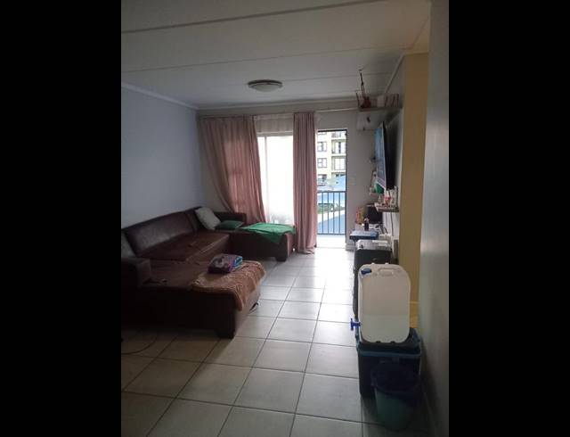 2 BEDROOM APARTMENT FOR SALE IN SILVER LAKES